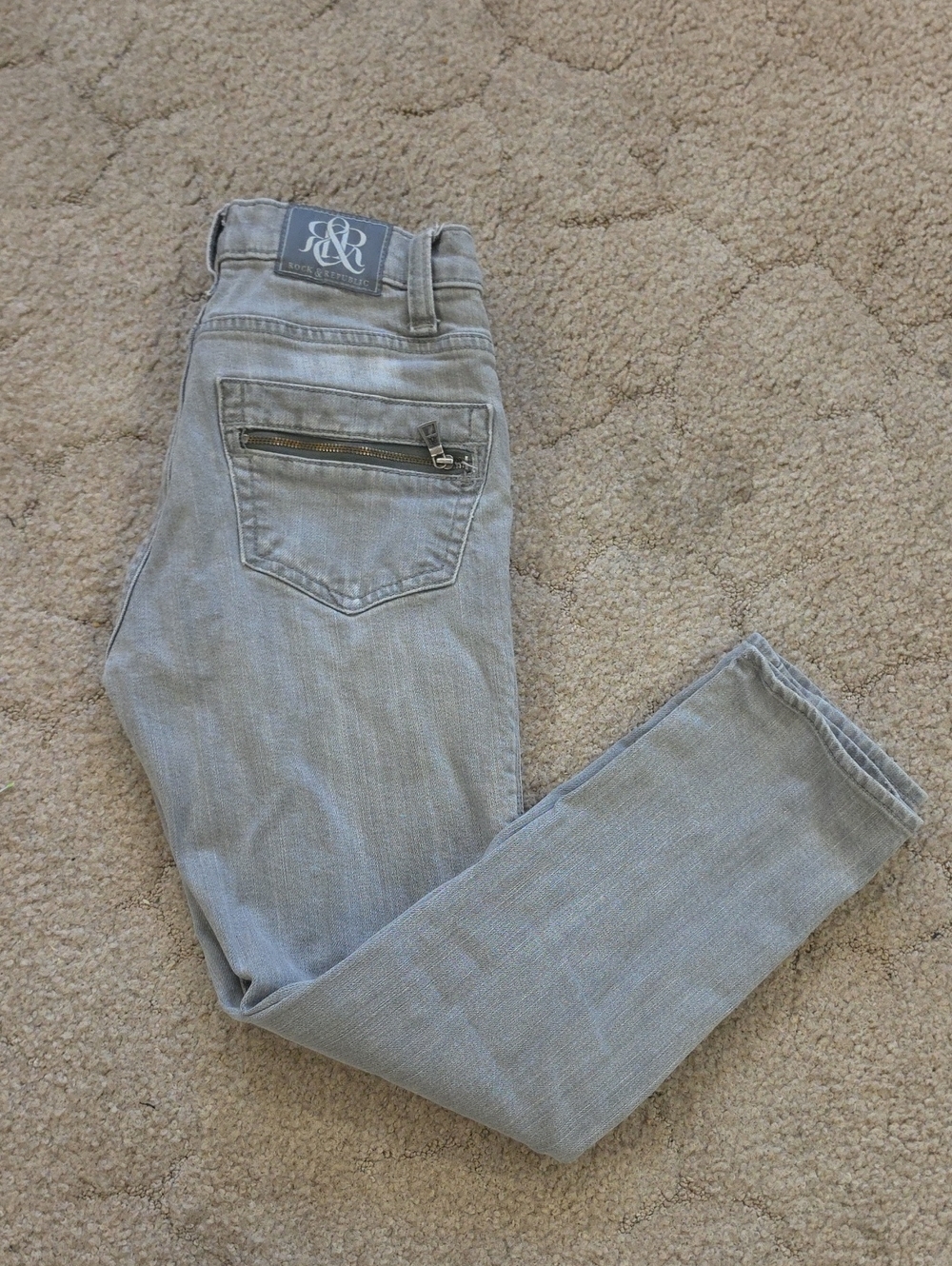 Women’s Light Gray Stretch Jeans - Casual Slim Fit Cropped